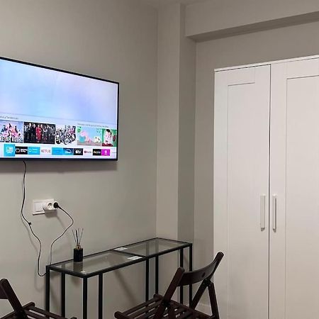 Meta Habitat Ramon Lujan A Leilighet Madrid Eksteriør bilde
